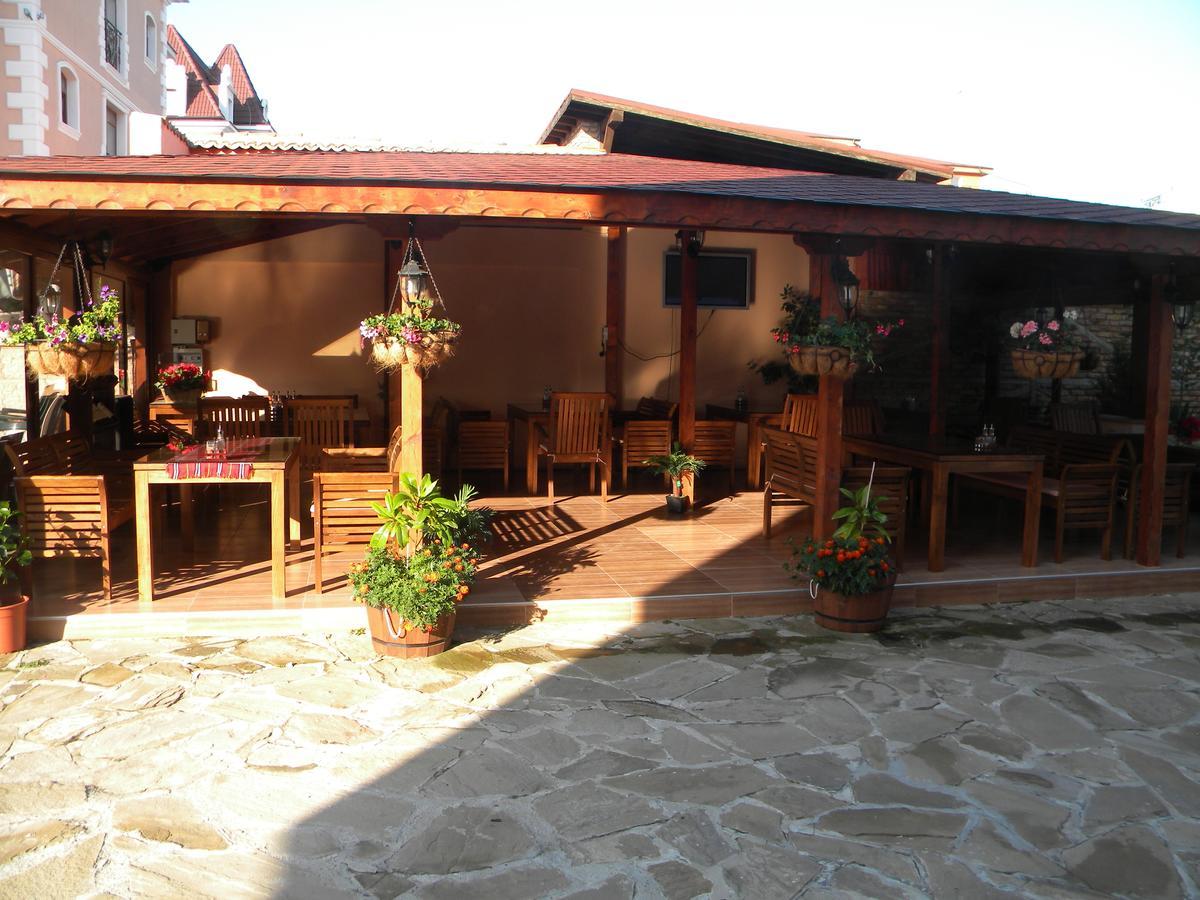 Hotel Black Sea - Breakfast, Pool & Free Parking Obzor Exteriör bild