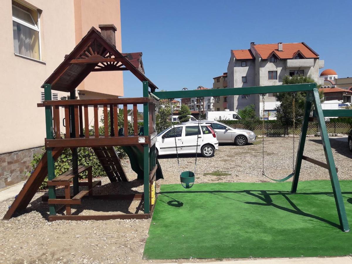 Hotel Black Sea - Breakfast, Pool & Free Parking Obzor Exteriör bild