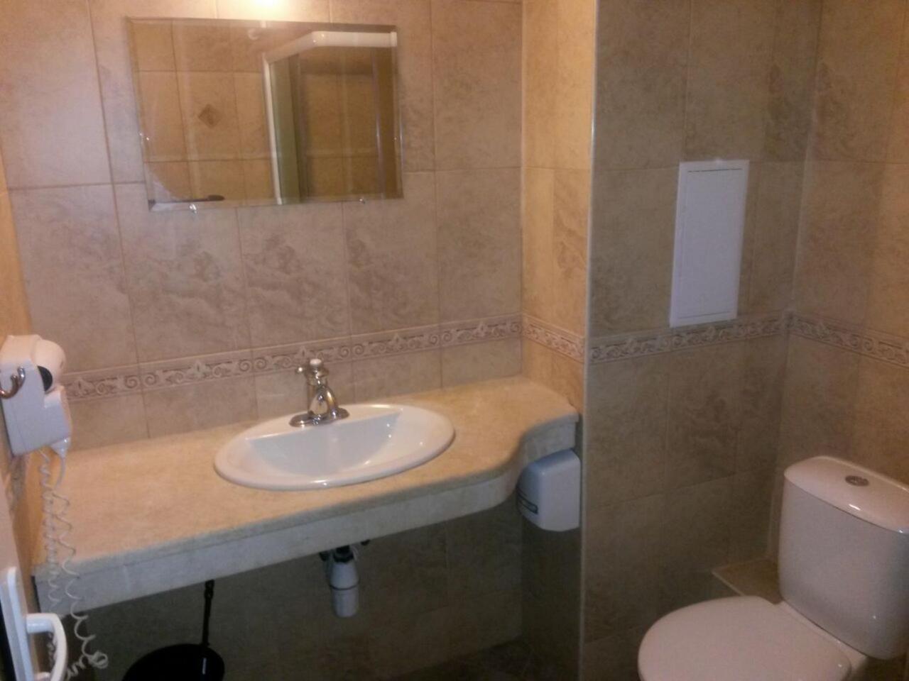 Hotel Black Sea - Breakfast, Pool & Free Parking Obzor Exteriör bild